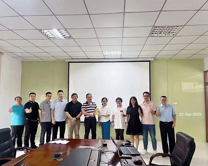 集团董事会主席亲授殊荣，表扬尊龙凯时人生就是搏公司总司理辛总卓越向导力